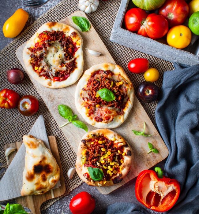 vegini Rezept vegane Minipizzen mit Gehacktem roh